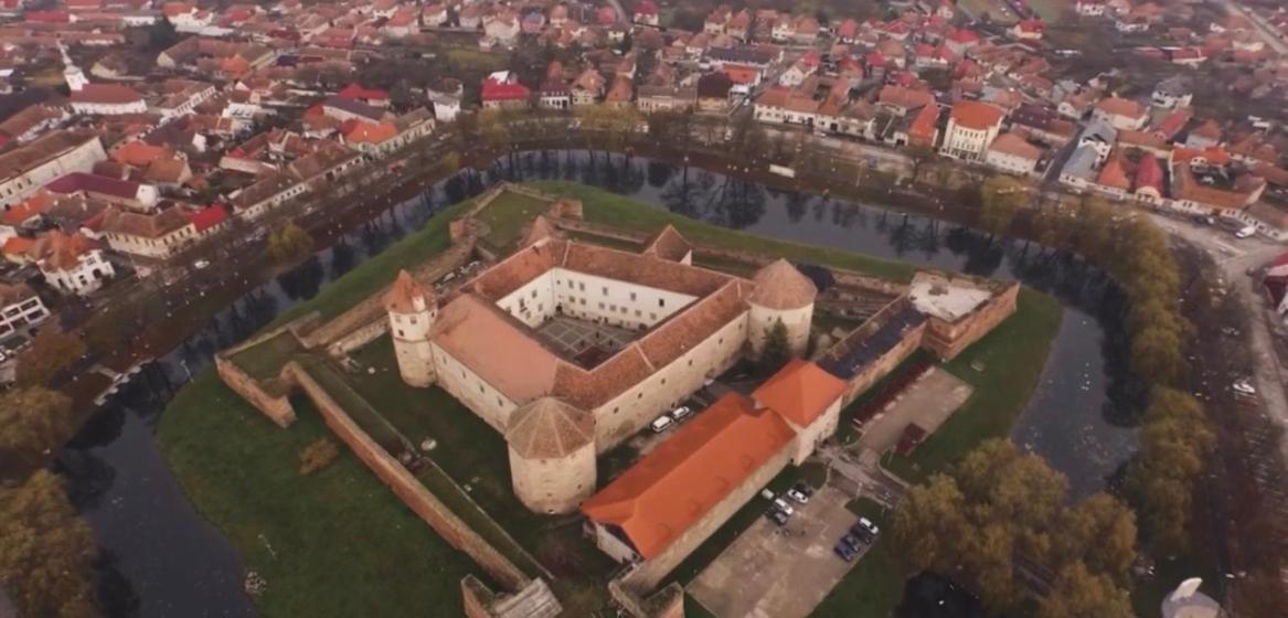 Hotel Valea Salbatica Sinca Noua Exterior foto